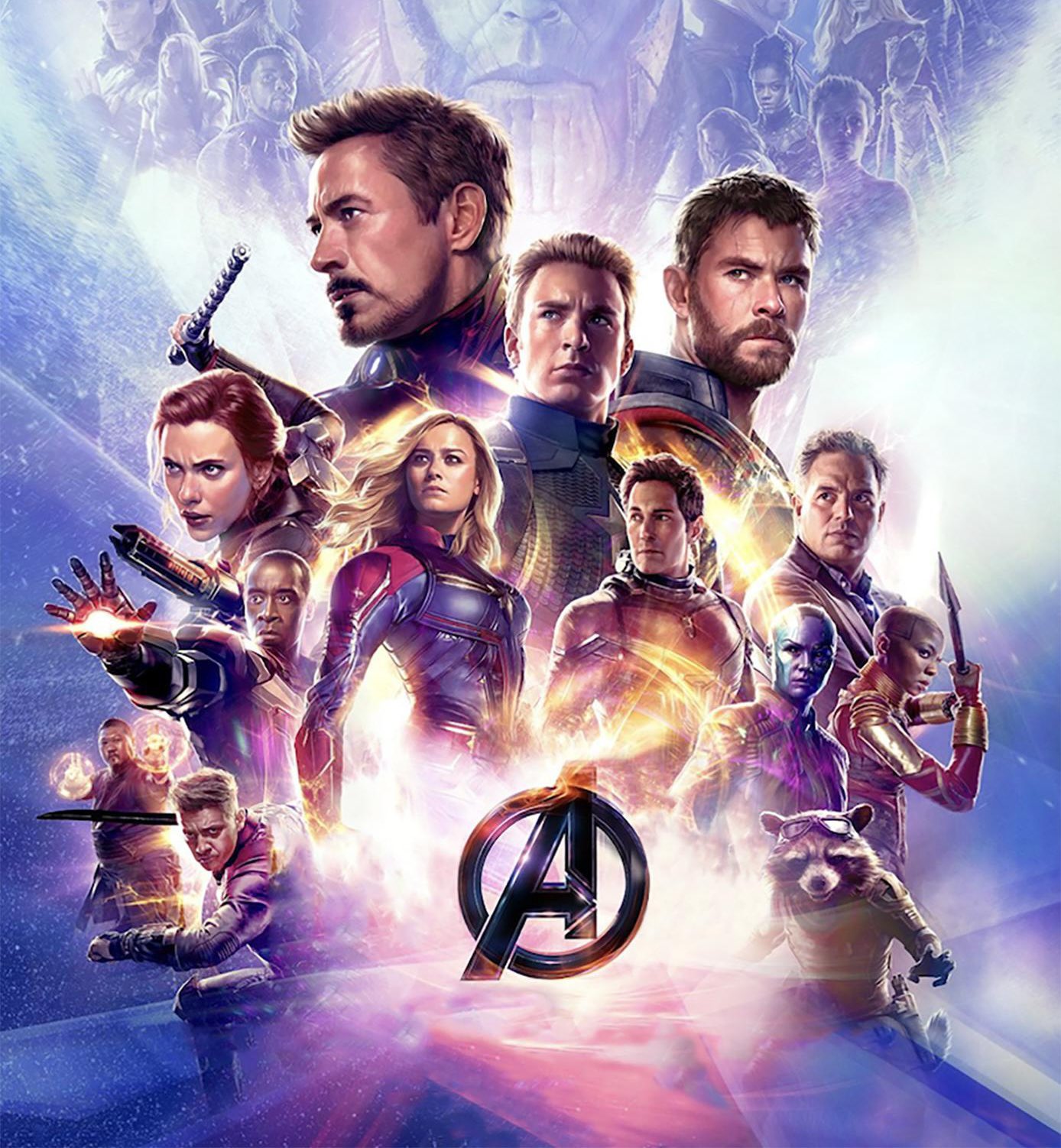 В следующем фильме "Мстители" в MCU могут вернуться более 60 персонажей. Deadline сообщает, что Леви получил последний сценарий Майкла Уолдрона, но источники добавляют, что он еще не дал ответа на вопрос, согласится ли он на эту работу, и студия все еще планирует встретиться с другими режиссерами, пока ждет его решения.